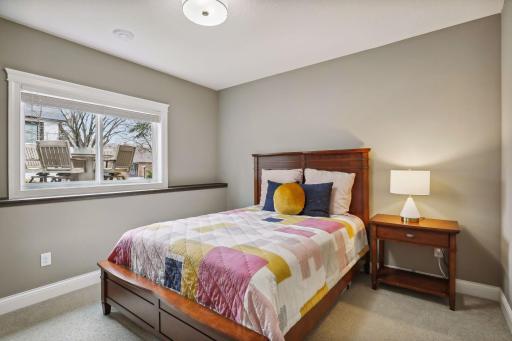 5724 Zenith Avenue S, Edina, MN 55410