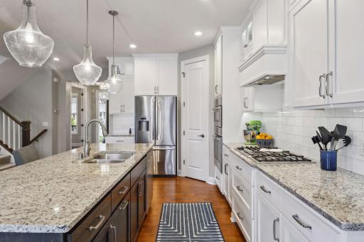 5724 Zenith Avenue S, Edina, MN 55410