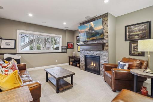 5724 Zenith Avenue S, Edina, MN 55410
