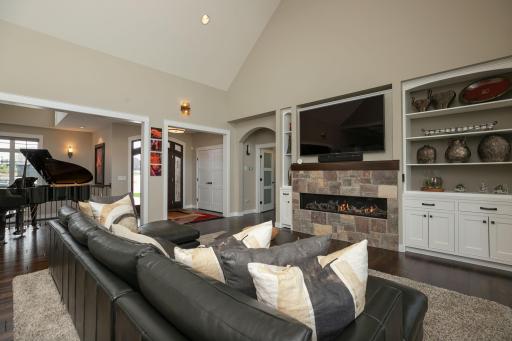 971 Southwell Enclave NE, Byron, MN 55920
