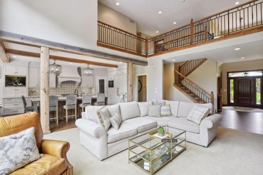 2944 Fairway Drive, Chaska, MN 55318
