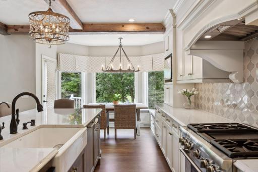 2944 Fairway Drive, Chaska, MN 55318