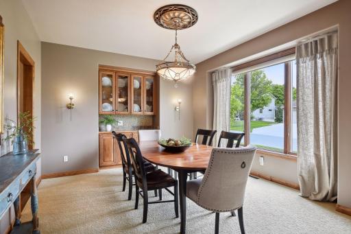 2944 Fairway Drive, Chaska, MN 55318