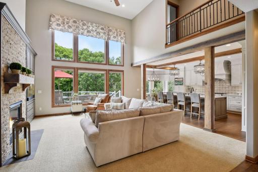2944 Fairway Drive, Chaska, MN 55318