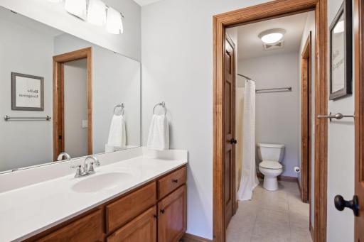 2944 Fairway Drive, Chaska, MN 55318