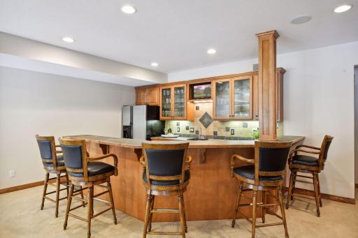 2944 Fairway Drive, Chaska, MN 55318