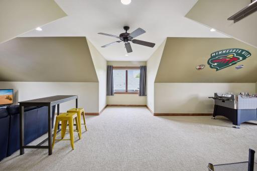 2944 Fairway Drive, Chaska, MN 55318