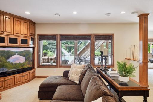 2944 Fairway Drive, Chaska, MN 55318