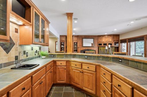 2944 Fairway Drive, Chaska, MN 55318