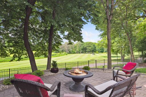 2944 Fairway Drive, Chaska, MN 55318