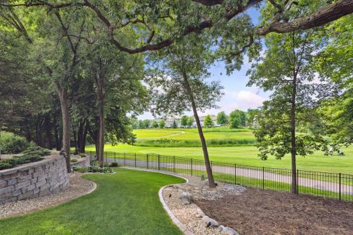 2944 Fairway Drive, Chaska, MN 55318
