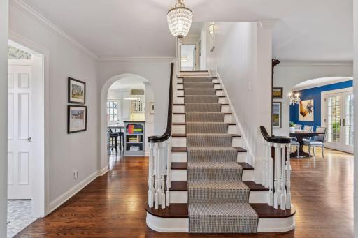 4807 Sunnyside Road, Edina, MN 55424