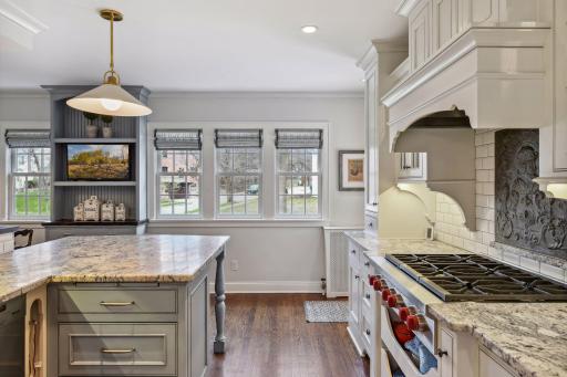 4807 Sunnyside Road, Edina, MN 55424