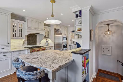 4807 Sunnyside Road, Edina, MN 55424