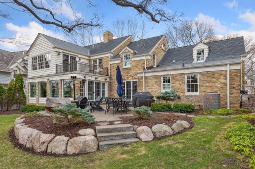 4807 Sunnyside Road, Edina, MN 55424