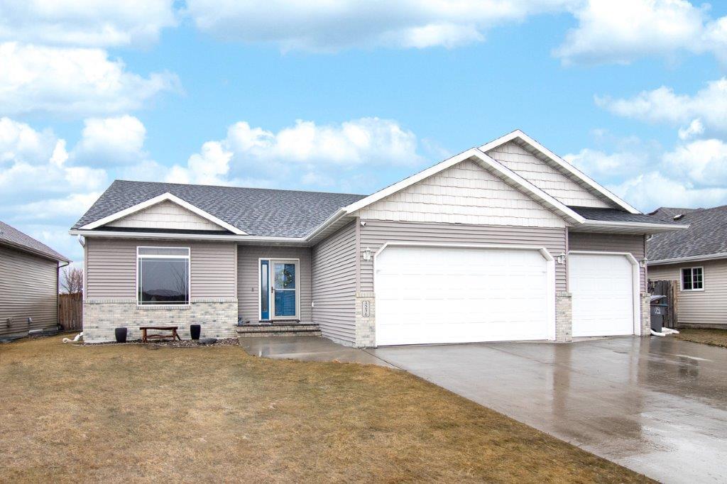 Property photo for 3236 7th Avenue N, Moorhead, MN 56560