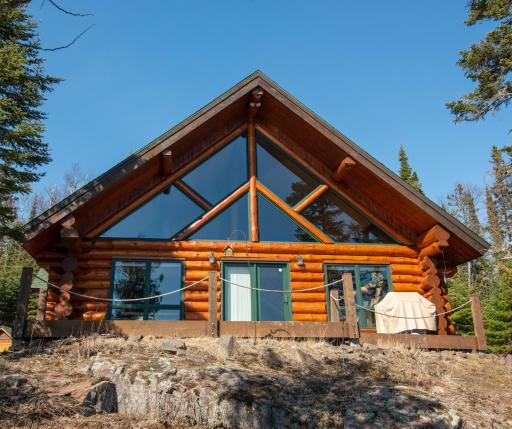 164 W Harbor View Trail, Grand Marais, MN 55604