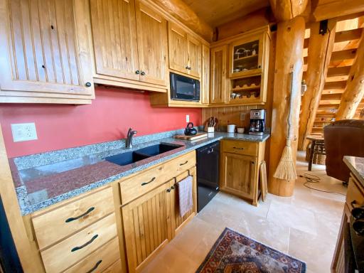 164 W Harbor View Trail, Grand Marais, MN 55604