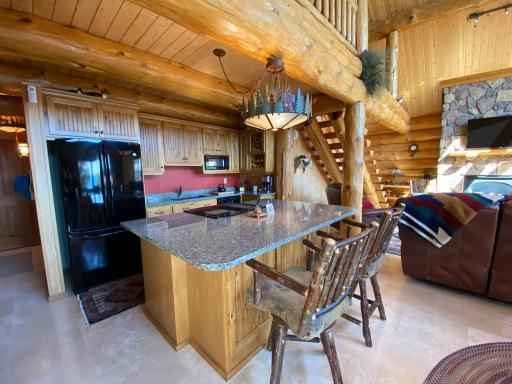 164 W Harbor View Trail, Grand Marais, MN 55604