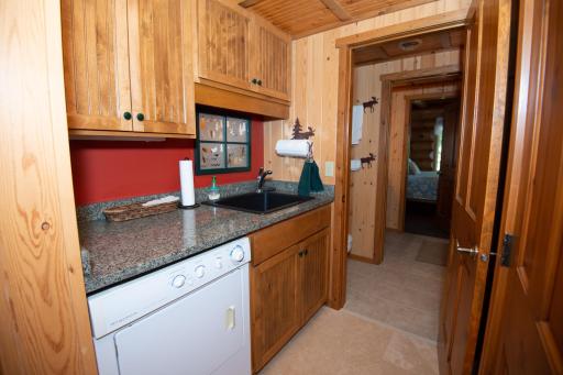 164 W Harbor View Trail, Grand Marais, MN 55604