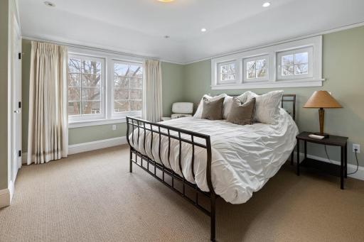 4527 Bruce Avenue, Edina, MN 55424