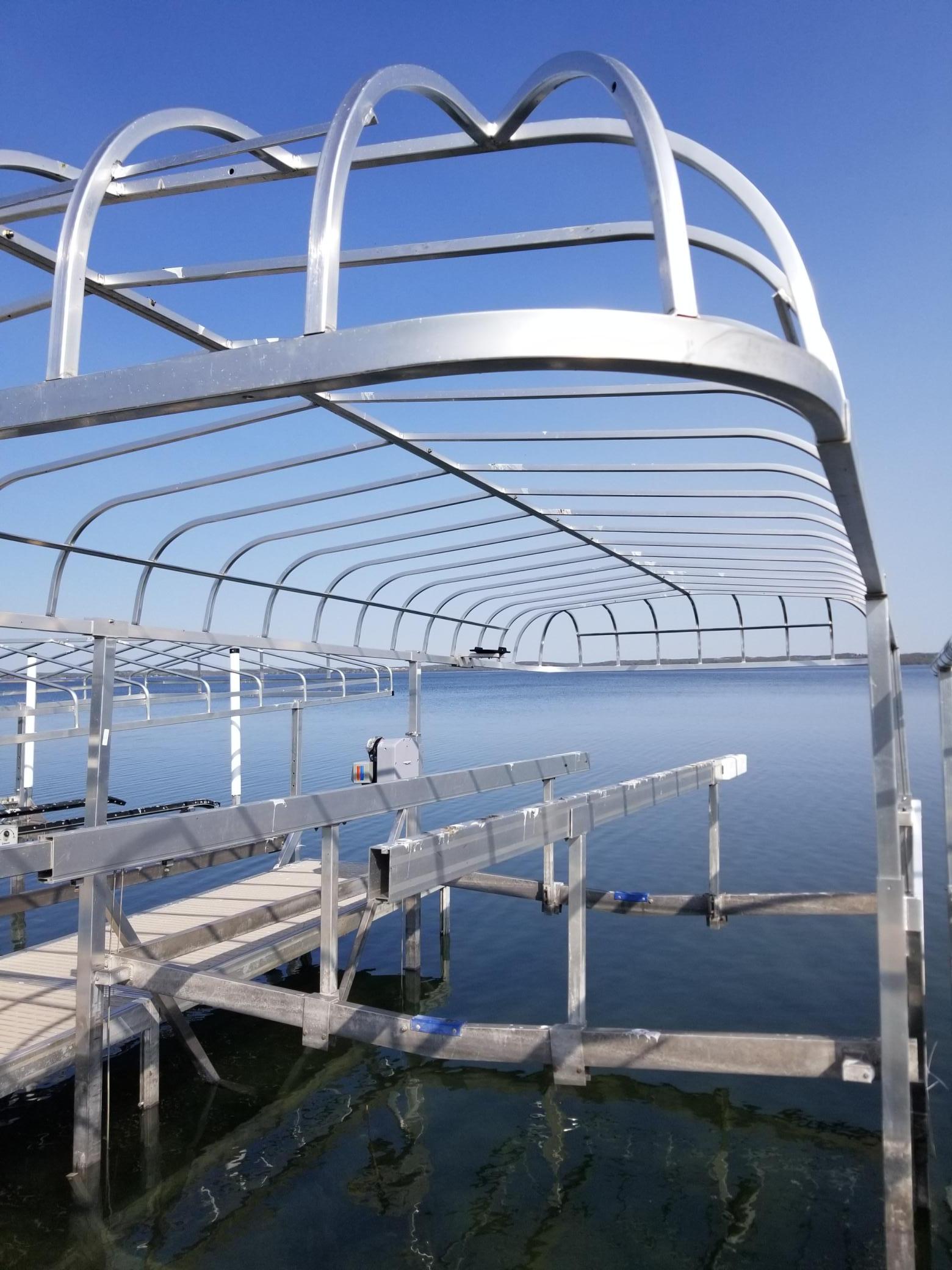 Lift and pontoon available too