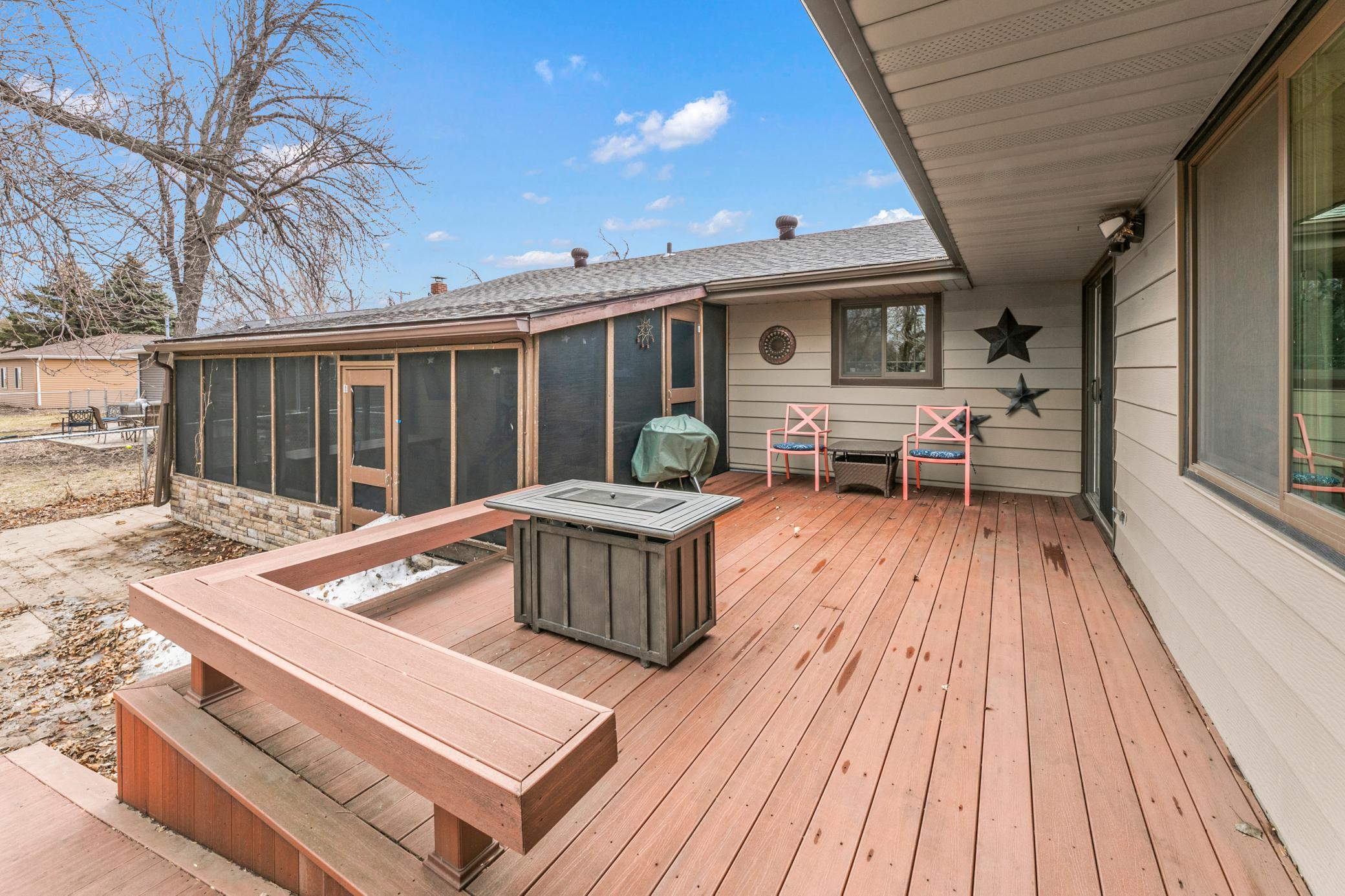 Deck