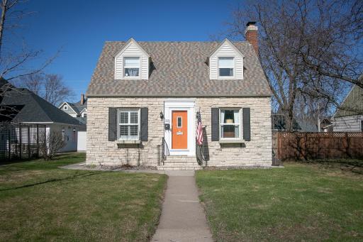 329 Main Street S, Cambridge, MN 55008