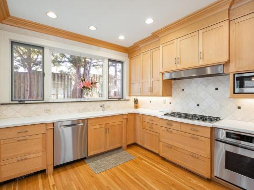 4751 Girard Avenue S, Minneapolis, MN 55419