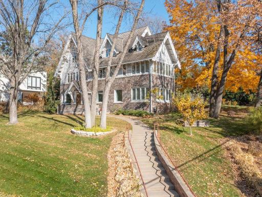 4751 Girard Avenue S, Minneapolis, MN 55419