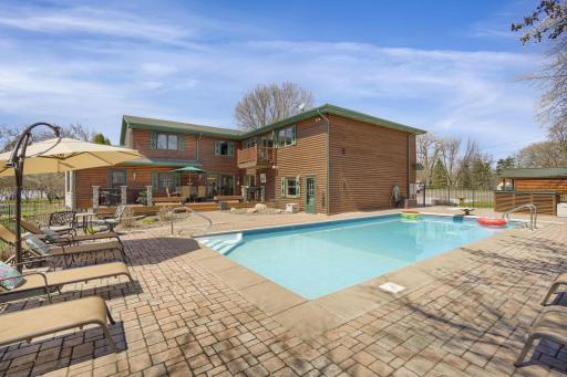 7041 N Shore Trail N, Forest Lake, MN 55025