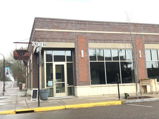 Downtown Dining 2.jpg