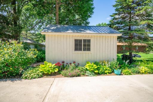 511 N Shore Drive, Detroit Lakes, MN 56501