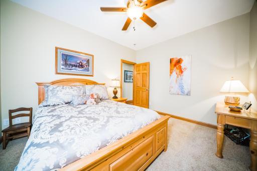 511 N Shore Drive, Detroit Lakes, MN 56501