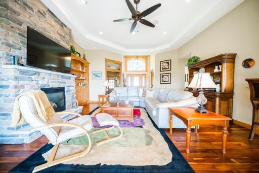 511 N Shore Drive, Detroit Lakes, MN 56501