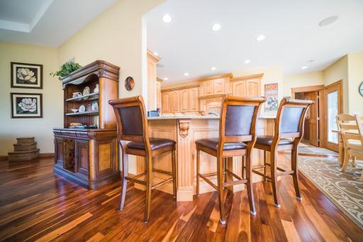 511 N Shore Drive, Detroit Lakes, MN 56501
