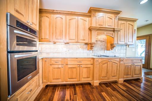 511 N Shore Drive, Detroit Lakes, MN 56501