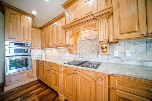 Electric cooktop and double oven / microwave