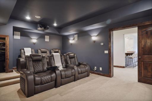 5504 Schaefer Road, Edina, MN 55436