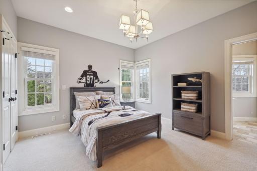 5504 Schaefer Road, Edina, MN 55436