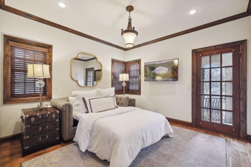 5504 Schaefer Road, Edina, MN 55436