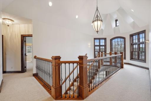 5504 Schaefer Road, Edina, MN 55436
