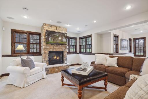 5504 Schaefer Road, Edina, MN 55436