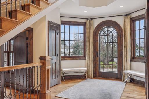 5504 Schaefer Road, Edina, MN 55436