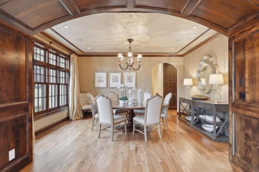 5504 Schaefer Road, Edina, MN 55436
