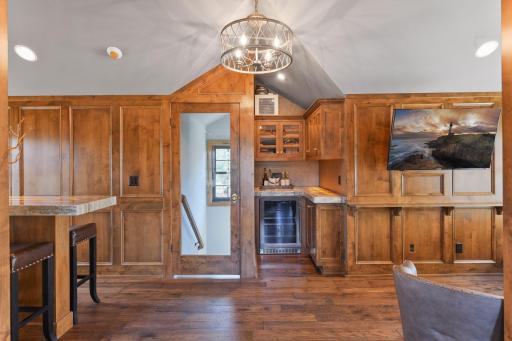 5504 Schaefer Road, Edina, MN 55436