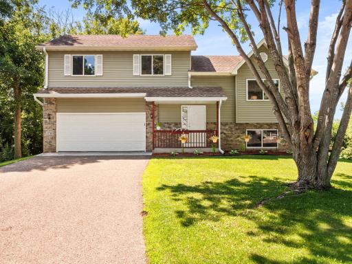 13765 Foxhill Avenue N, Hugo, MN 55038