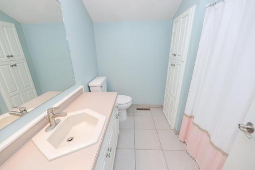 3612 Crestwood Drive NE, Alexandria, MN 56308