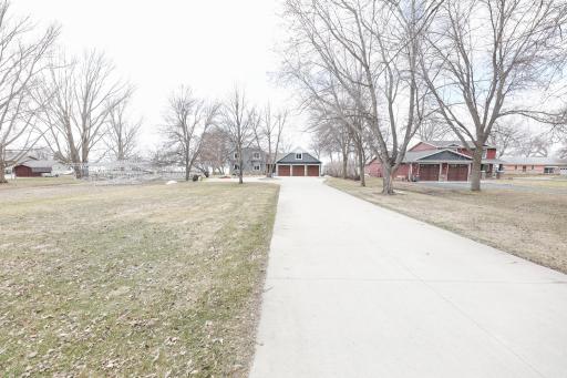 3612 Crestwood Drive NE, Alexandria, MN 56308