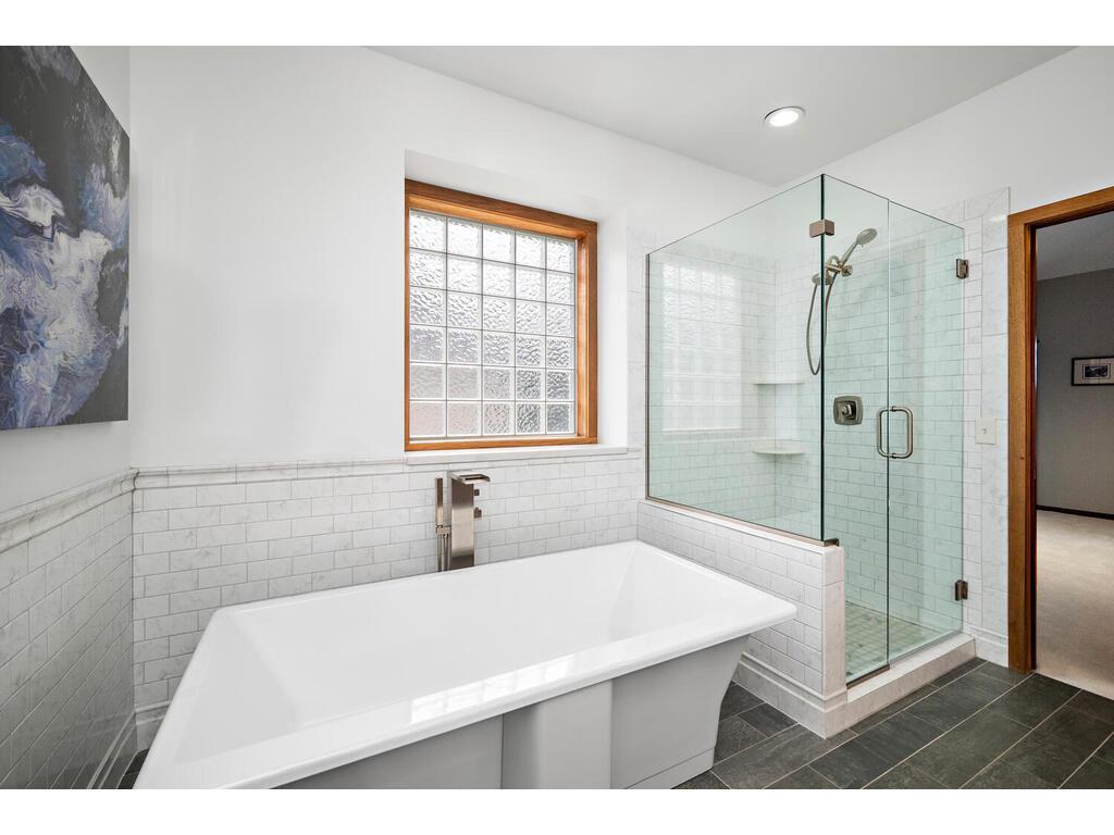 Imagine soaking in this tub at the end of a busy day